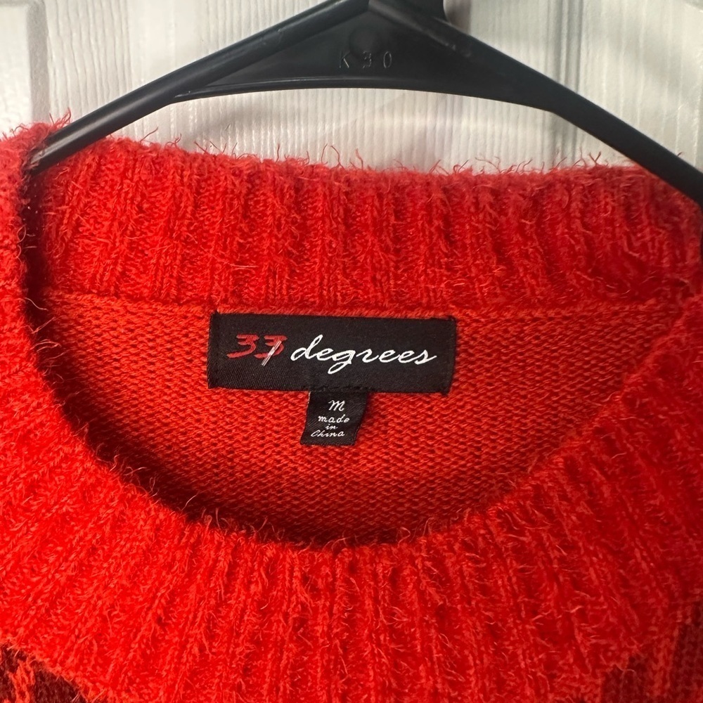 33 Degrees Festive Tropical Christmas Red Flamingo Sweater Woman’s Size Medium - Picture 3 of 4